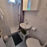 Charmante In Fuer 2 Personen By Interhome * Crikvenica