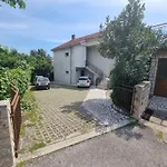 Charmante In Fuer 2 Personen By Interhome Appartement