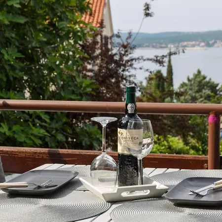 Appartement Charmante In Fuer 2 Personen By Interhome