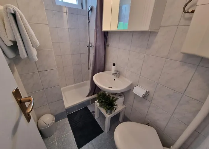 Charmante In Crikvenica Fuer 2 Personen By Interhome * Crikvenica