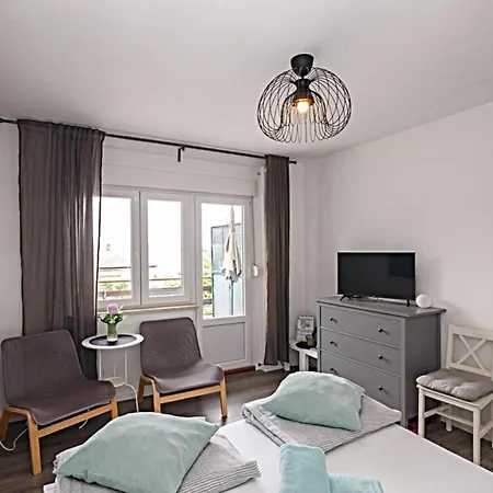 Charmante In Fuer 2 Personen By Interhome Lejlighed *