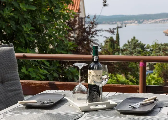 Apartment Charmante In Crikvenica Fuer 2 Personen By Interhome